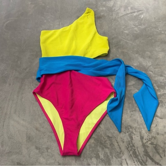 New! Beach Riot Carlie Retro Pink Colorblock One Piece Swimsuit 3899 - Picture 6 of 9